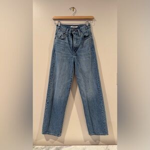 Levis - Ribcage High-Rise Straight Leg Women’s Jeans - Light Blue